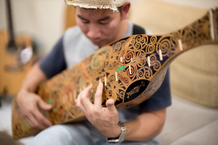 The Land of The Hornbills Sape Maker: Matt Linggi